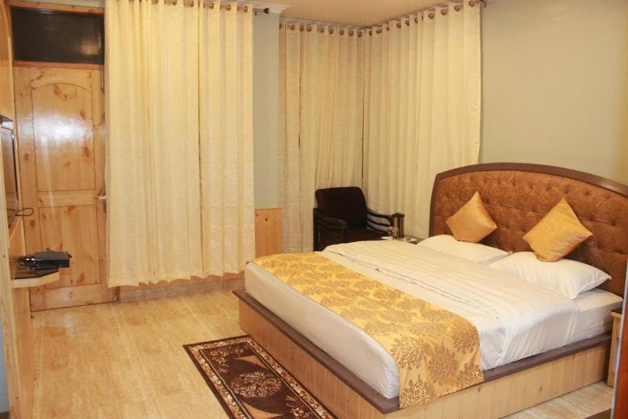 Hotel Bodh International มะนาลี ภายนอก รูปภาพ