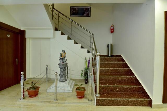 Hotel Bodh International มะนาลี ภายนอก รูปภาพ